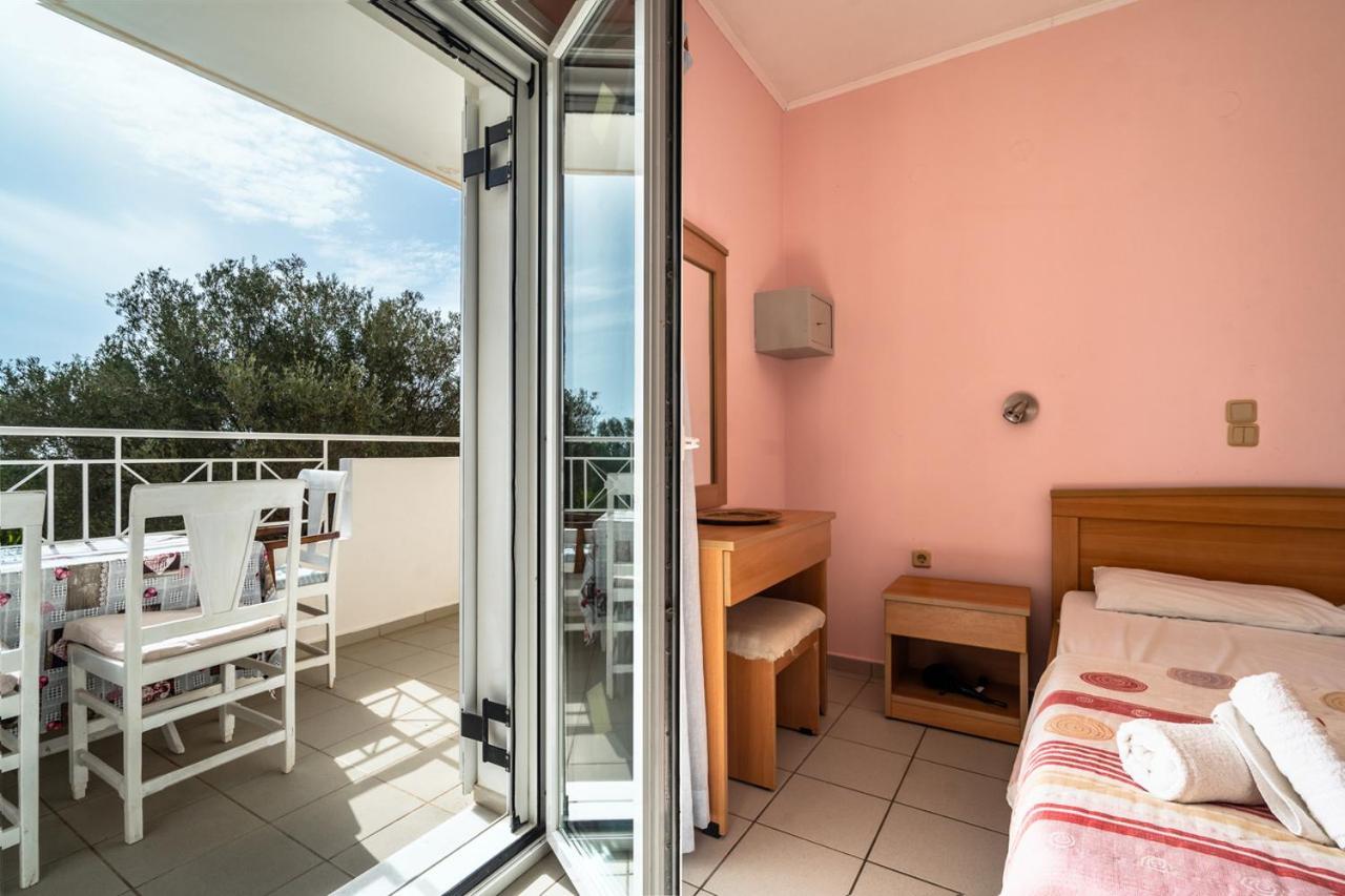 Helena Inn Kefalonia Island Екстер'єр фото