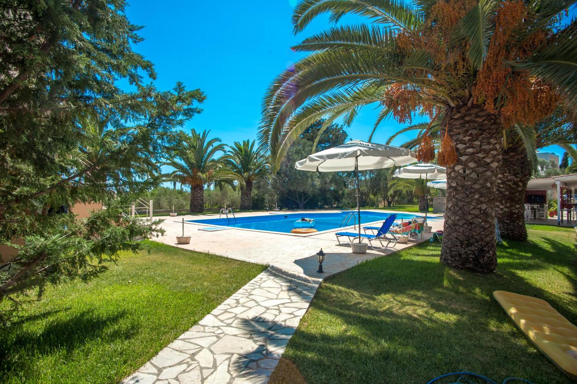 Helena Inn Kefalonia Island Екстер'єр фото